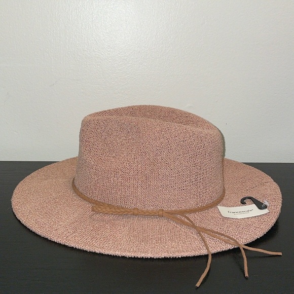 Francesca's Collections Accessories - NWT Francesca’s Wide Brim Hat.  Leather braided hat band.